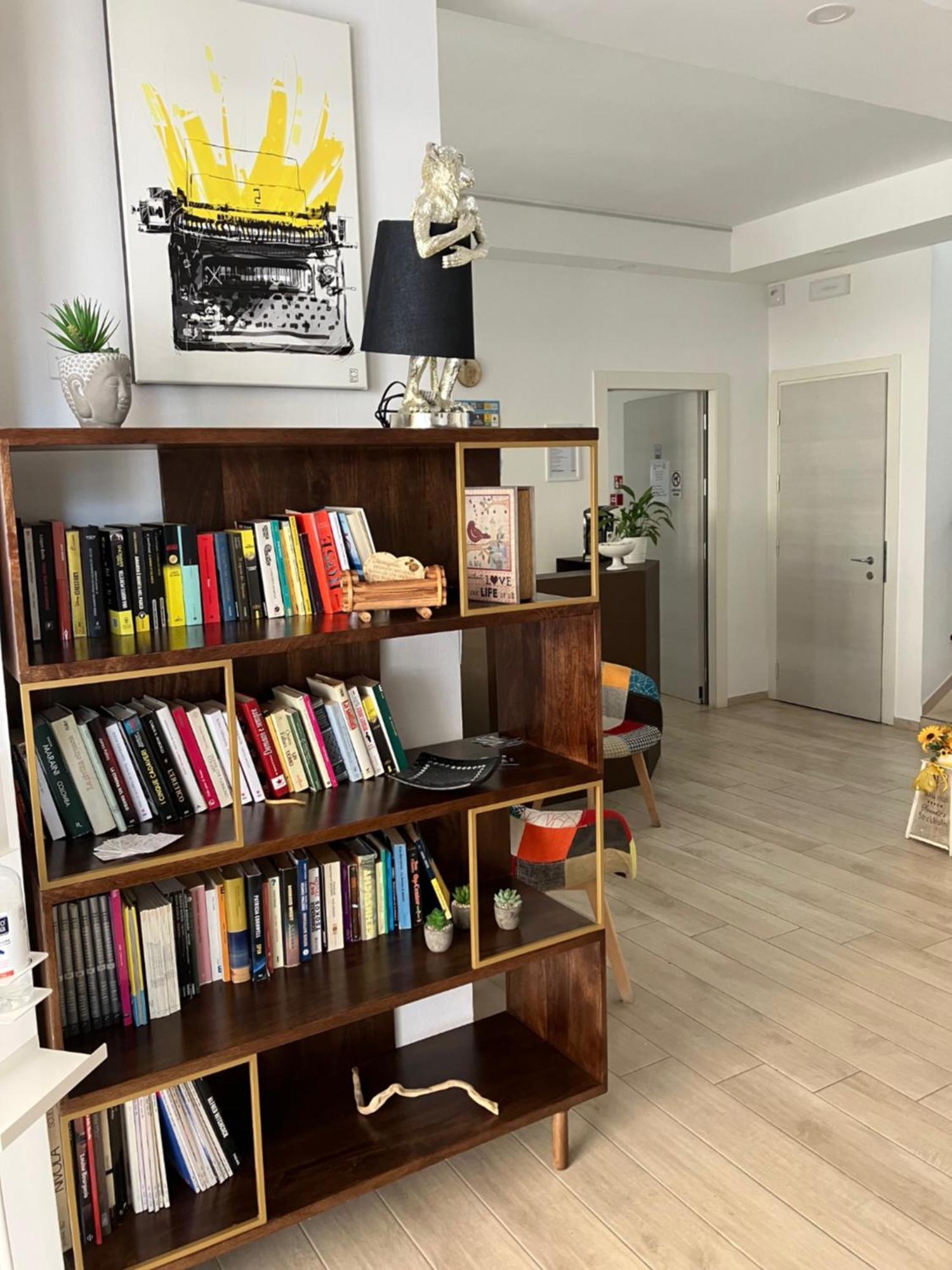 Hotel Bed And Book Rimini Luaran gambar